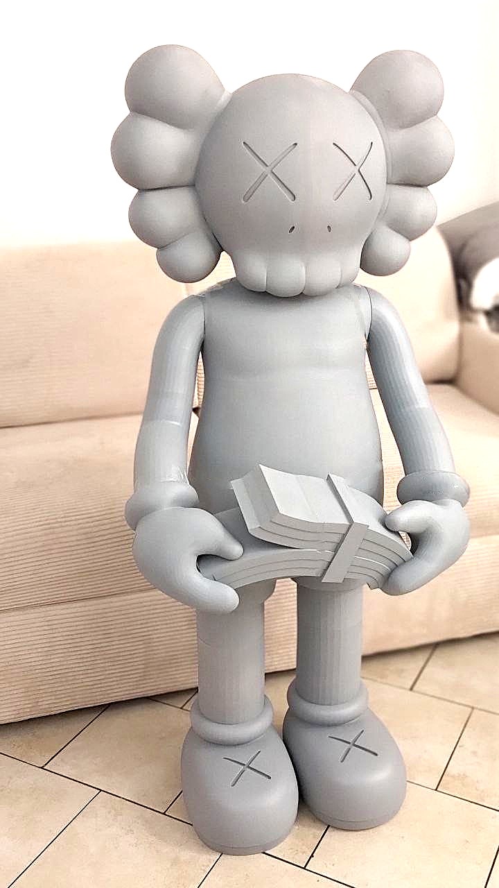 Kaws 1m40